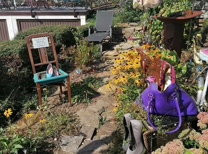 Im Erzgebirge Wandern, Fahrrad Fahren Oder Entspannen Apartment *