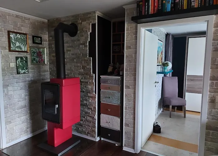 Im Erzgebirge Wandern, Fahrrad Fahren Oder Entspannen Ehrenfriedersdorf